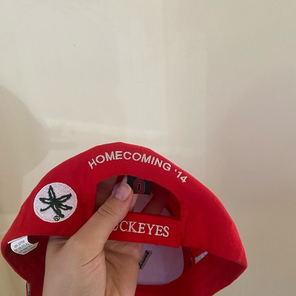 THE OHIO STATE UNIVERSITY FOOTBALL VINTAGE RED VARSITY BASEBALL CAP EMBROIDERED - Picture 5 of 5